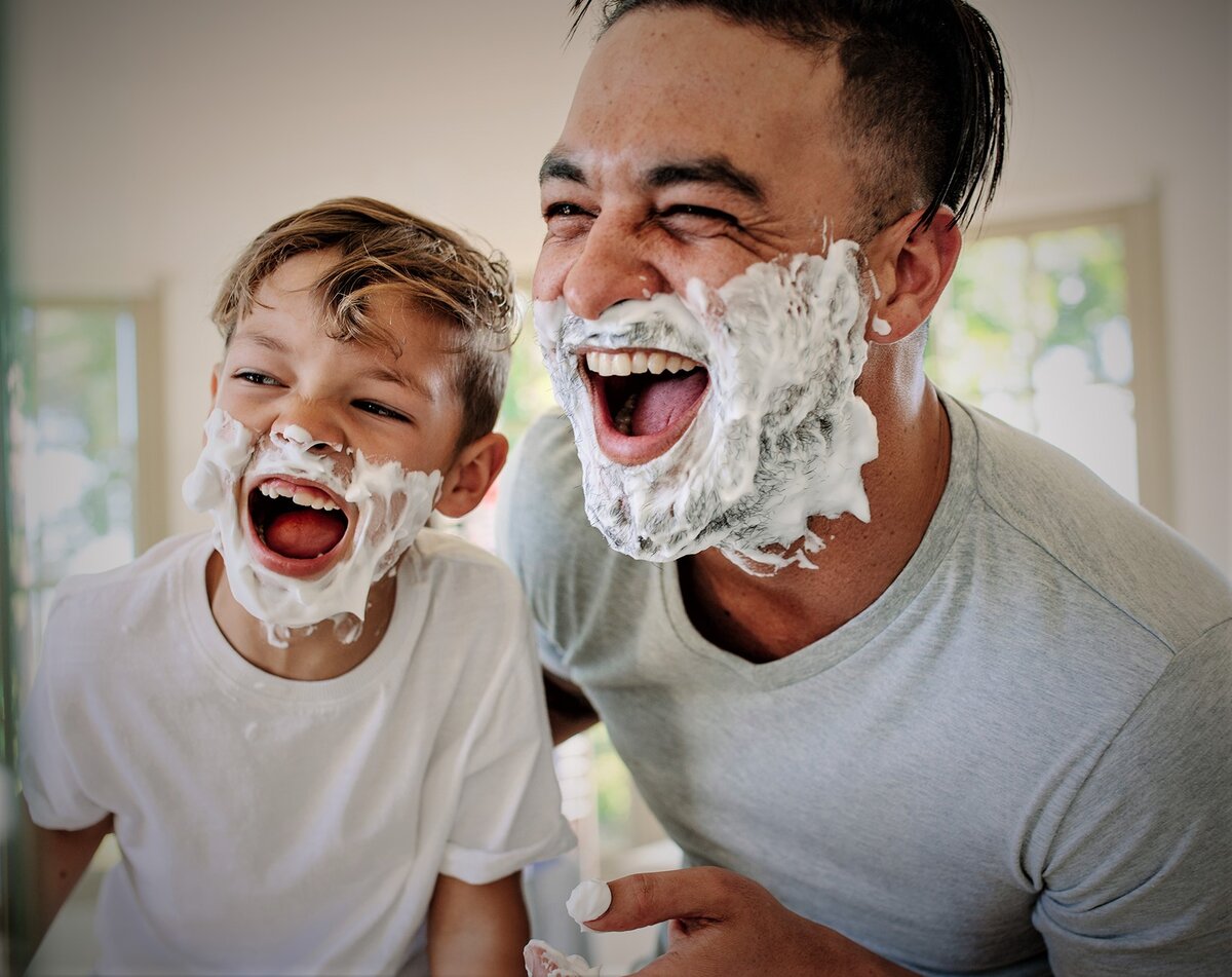 Чтобы полюбить ребёнка, надо сначала полюбить себя