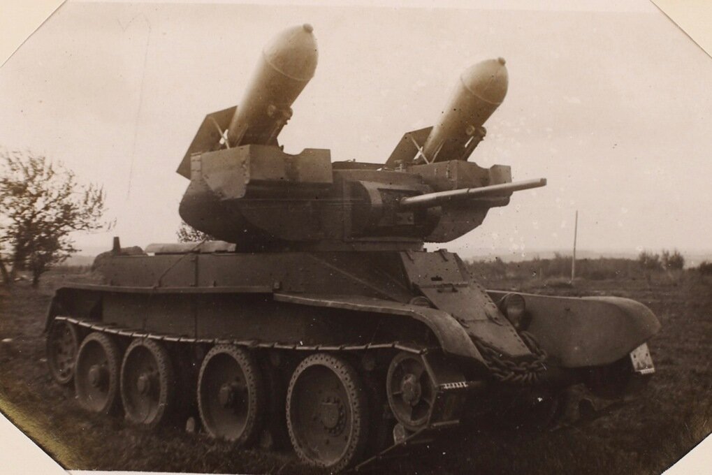 Танк РБТ-5 на огневой позиции