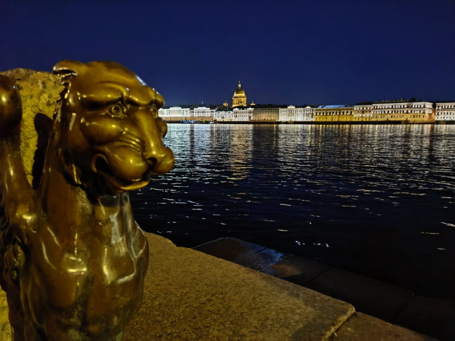 Как снимает новый Huawei Mate 40 Pro за 1200 евро? В объективе Петербург30
