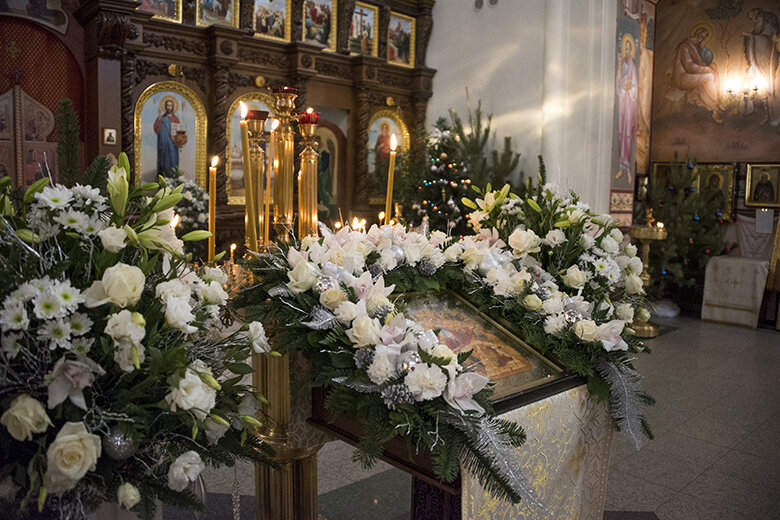 Что несут в церковь на рождество христово