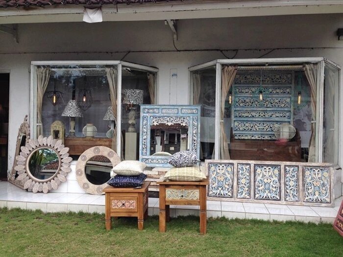 Магазин мебели на Бали. Фото Дмитрия Черненко