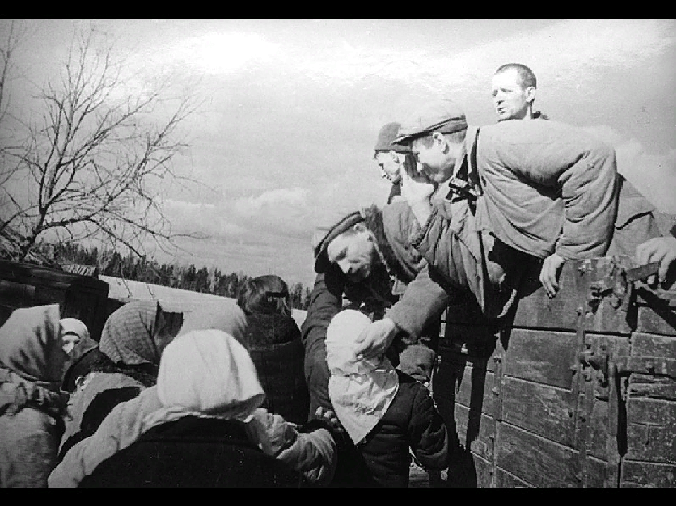 Прощание на фронт. Проводы солдат на фронт 1941 год.