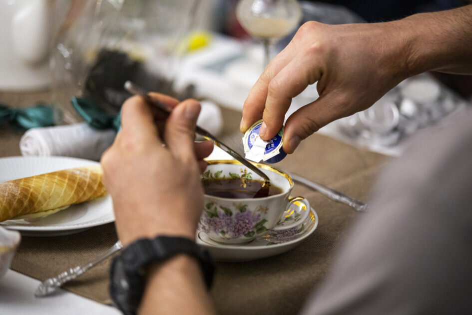 Добавление сливок по-фризски. © Артем Аванесов