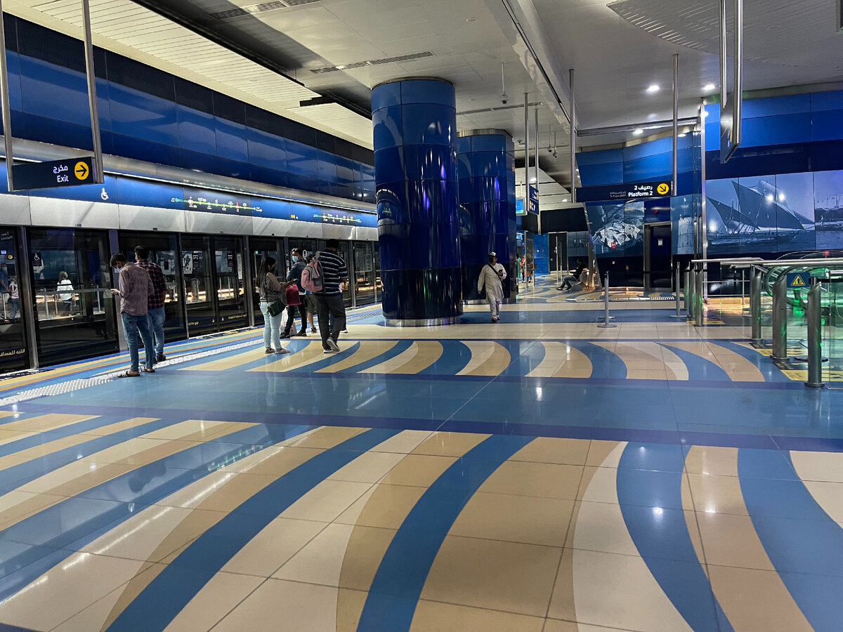 Кто был в Москве, тот в Дубае не восхищается: как выглядит самая красивая  станция метро Дубая | Соло - путешествия | Дзен