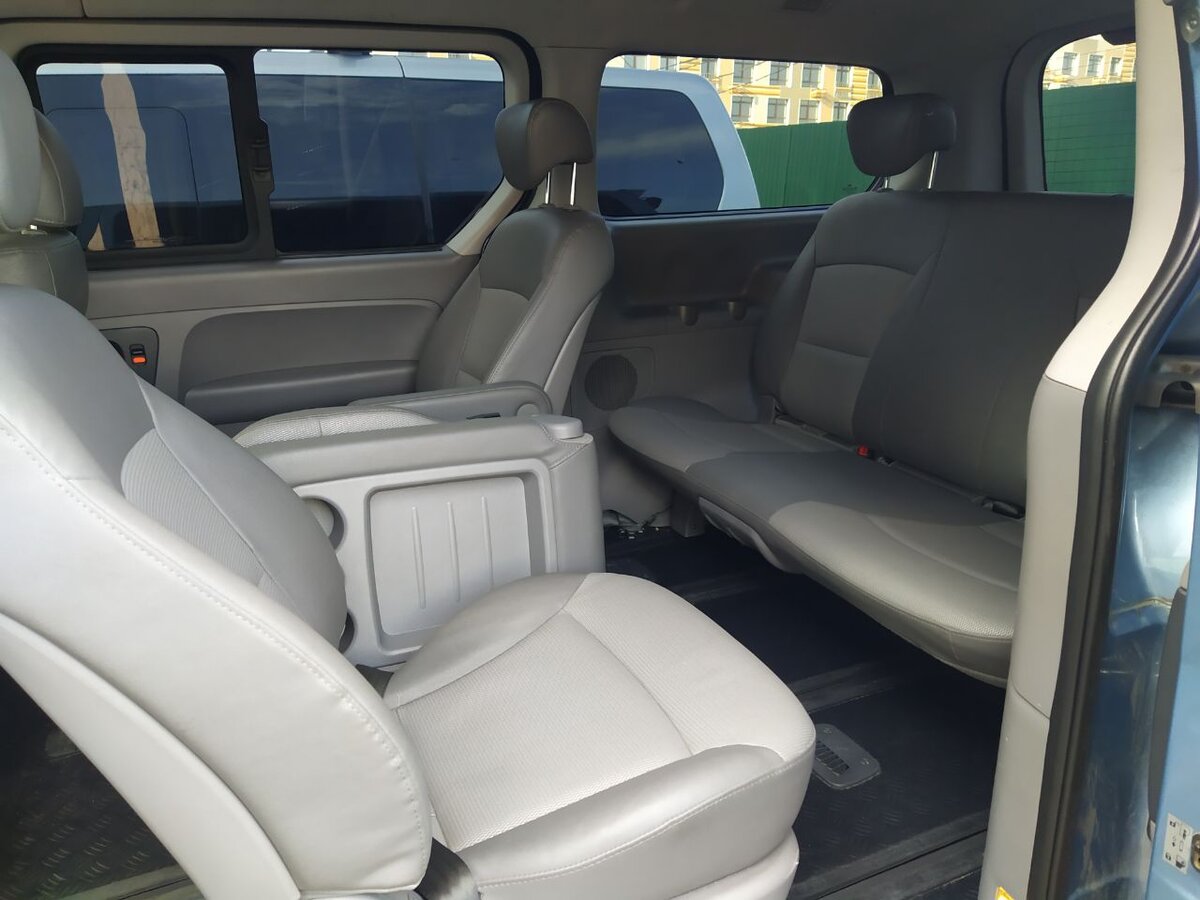   Hyundai Grand Starex  H1  Step Travel  