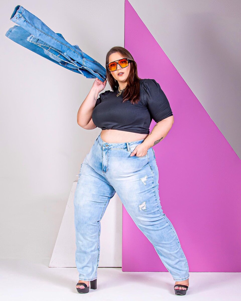 Тами Кичес – роскошная plus-size модель из Бразилии | Модная стервочка |  Дзен