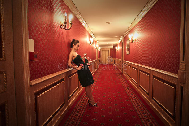 Ради интервью со своим кумиром я была готова на все. Например, надеть мини, часами караулить его в холле гостиницы, притворяясь безбашенной фанаткой 