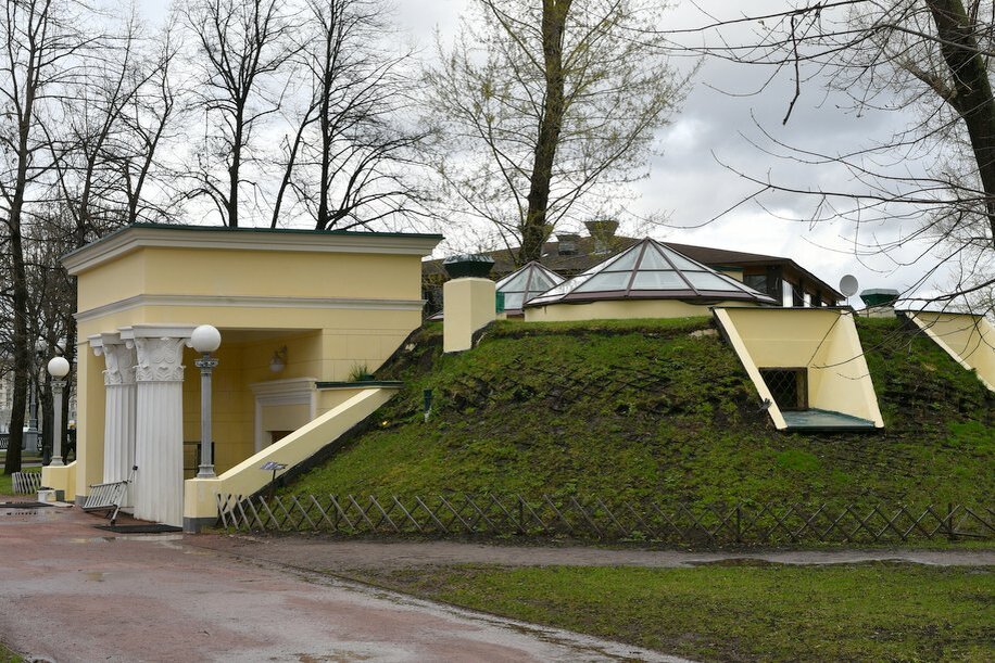 Туалет в парке горького