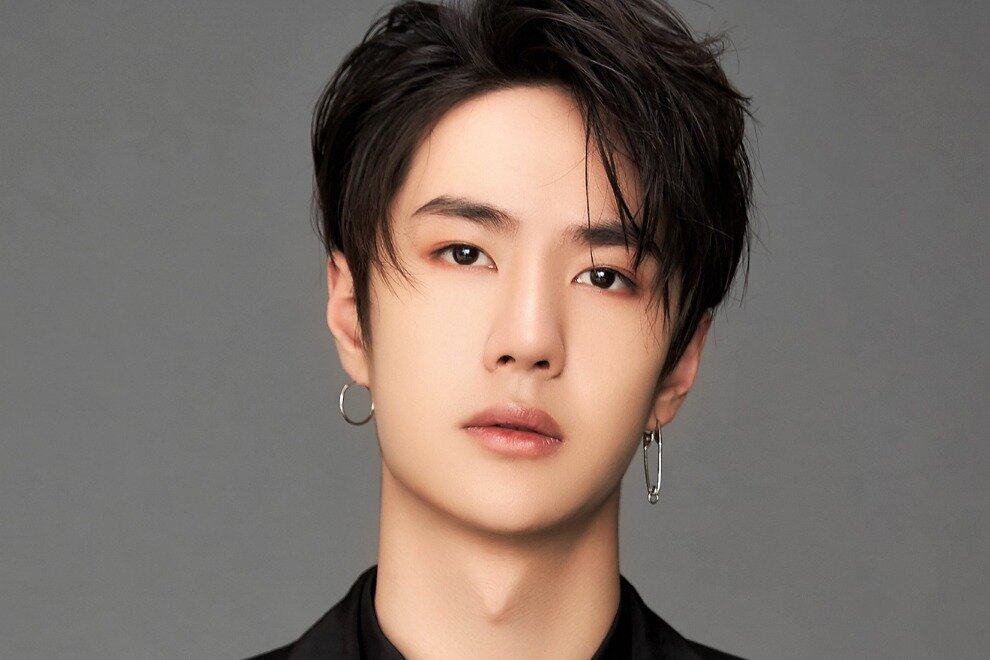 Оден ван пис. Ли джон-джэ актер. Ли джон-джэ 2022. Ван хаосюань и сун цзиян. Ван хаосюань и сун цзиян.