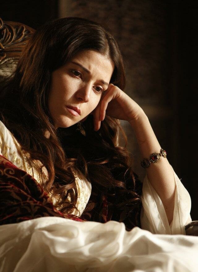 Хатидже Султан. Кадры из сериала Великолепный век 