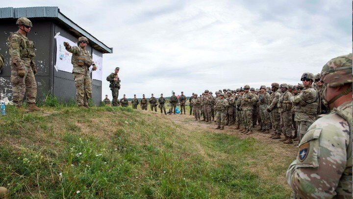 CAPT. DANIEL YARNALL/KEYSTONE PRESS AGENCY/GLOBALLOOKPRESS