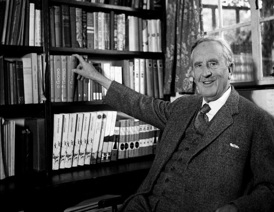 Джона Рональд Руел Толкин