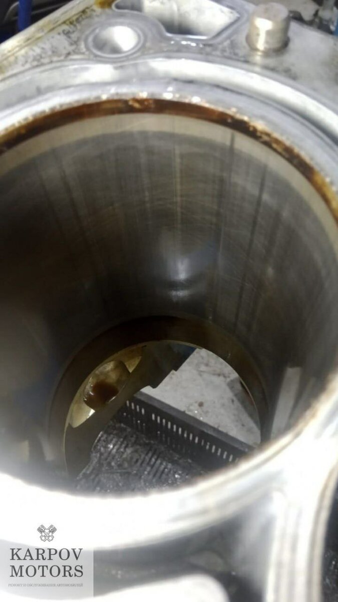 Провернуло на обгоне. Kia Sorento 2013 года 2.4 G4KE. Пробег 201611 км ...