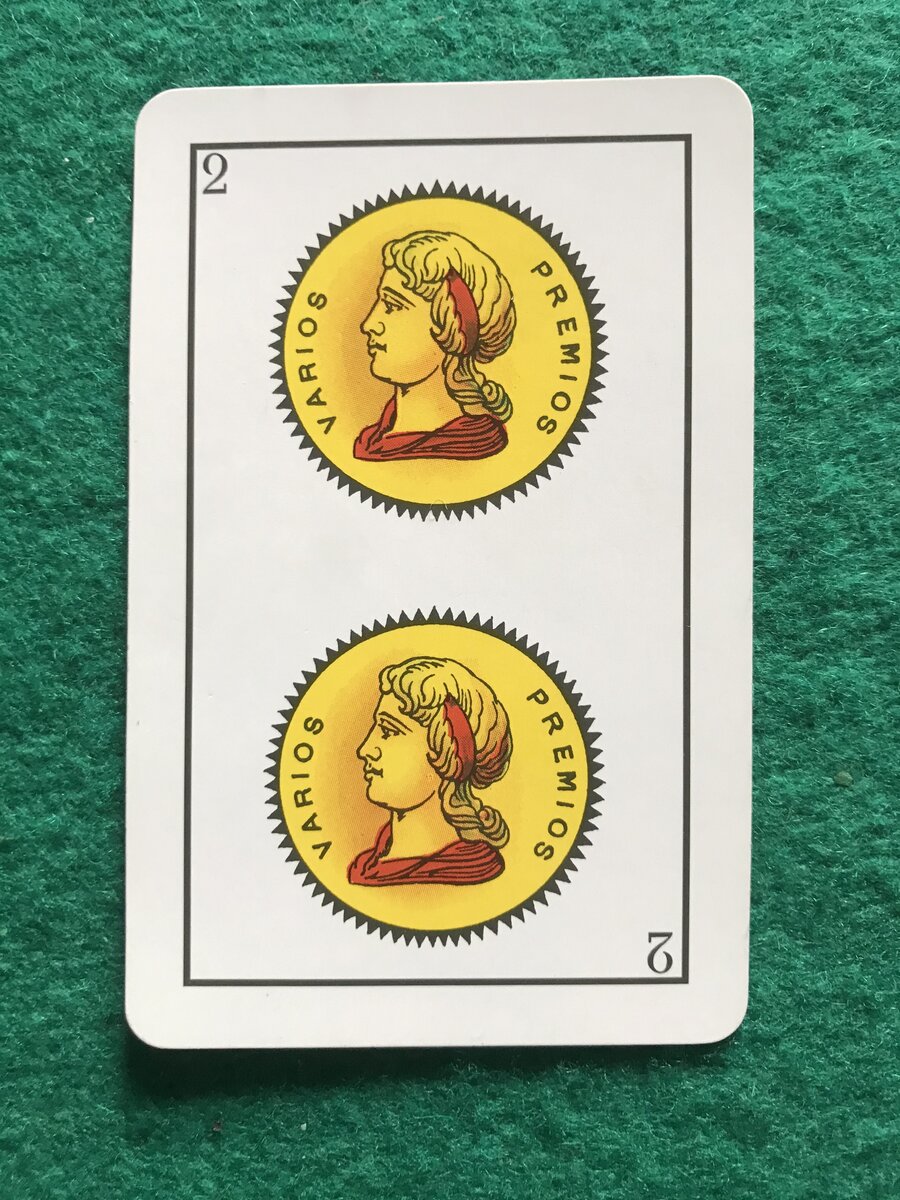Oros. https://commons.wikimedia.org/wiki/File:Heraclio_Fournier_2_Oros.jpg