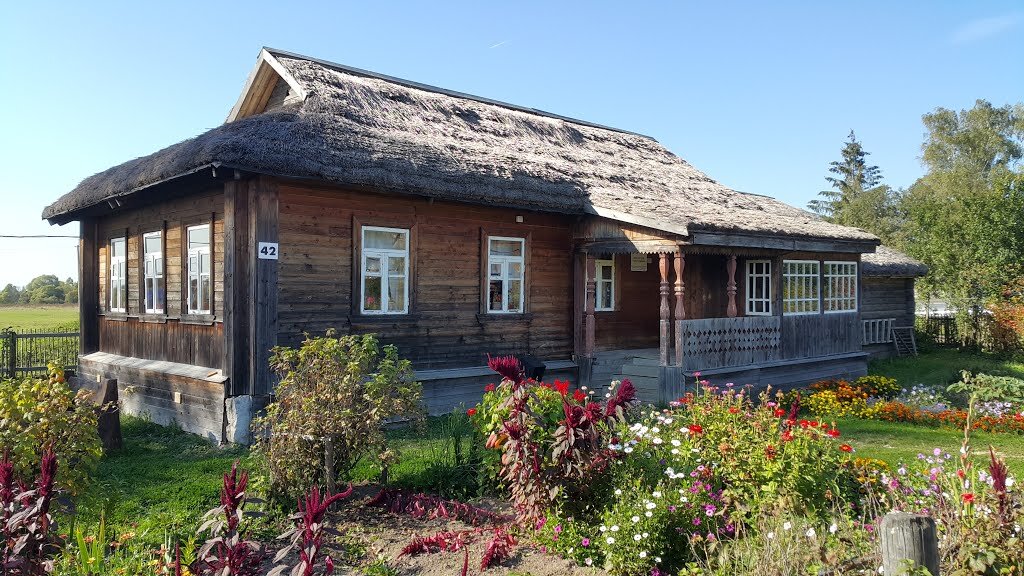 Село клушино. Дом музей Гагарина в Клушино. Дом ю Гагарина в селе Клушино. Музей Гагарина в Клушино Смоленская область.