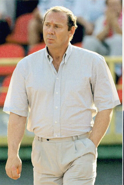 Олег Романцев в 1999 году