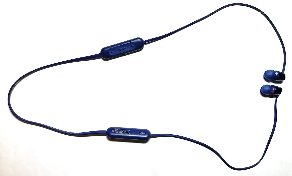 Mobile-review.com Обзор Bluetooth-гарнитуры Sony MDR-AS800BT