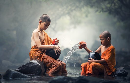 https://pixabay.com/ru/photos/%D0%B1%D1%83%D0%B4%D0%B4%D0%B8%D0%B9%D1%81%D0%BA%D0%B8%D0%B5-%D1%80%D0%B8%D1%82%D1%83%D0%B0%D0%BB-%D0%B2%D0%BE%D0%B4%D1%8B-%D0%B1%D1%83%D0%B4%D0%B4%D0%B8%D0%B7%D0%BC-1793421/
