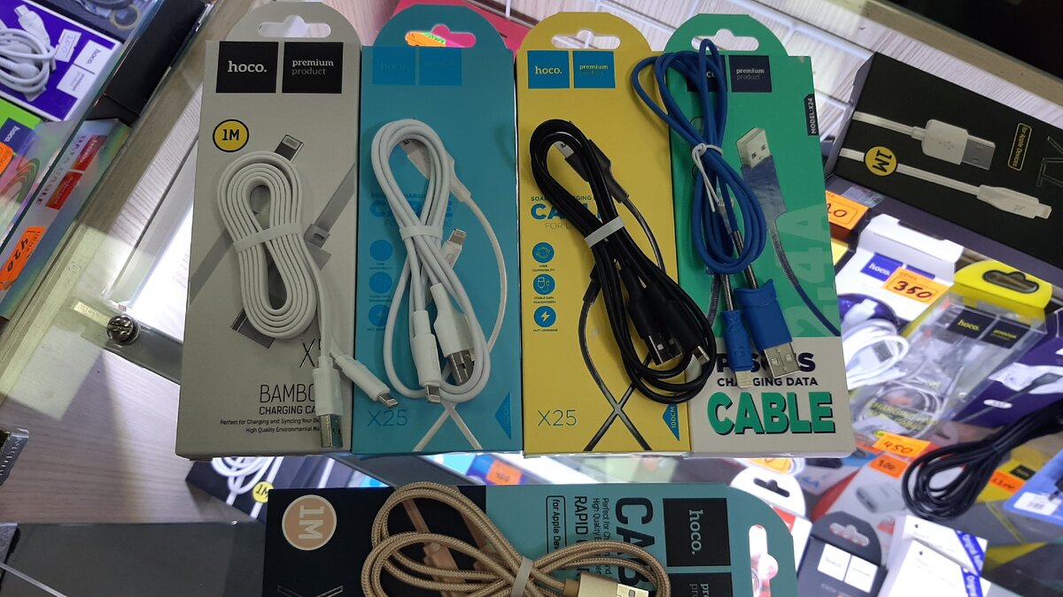 Кабели на iphone