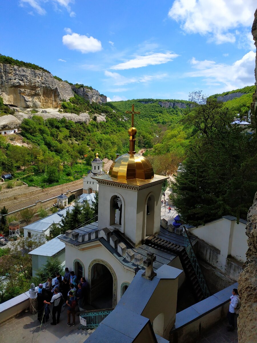 бахчисарай храм в скале