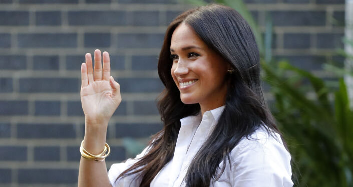 Меган Маркл покинула Великобританию