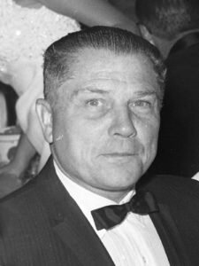 Джимми Хоффа исчез 30 июля 1975 года, создав 44-летний спор о том, что с ним случилось. Предоставлено Бюро новостей LVCVA.