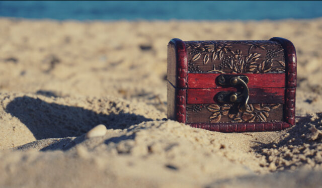 Шкатулка для денег.