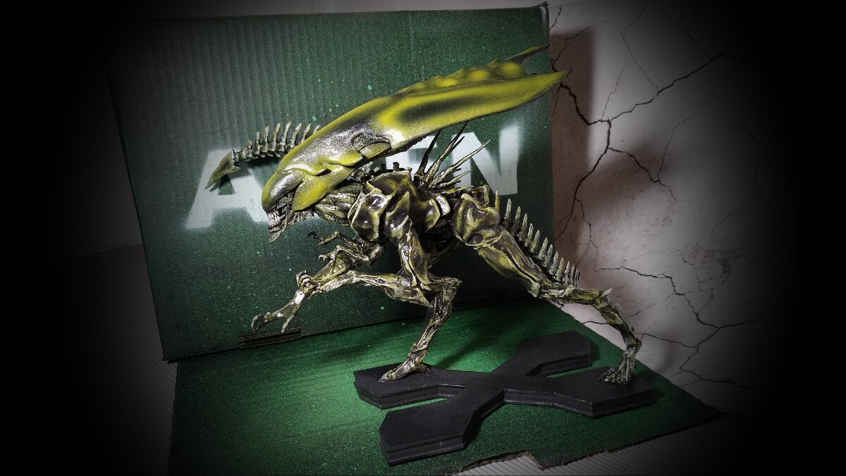 Фигурка "Королева Чужих" высота 21см. Напечатана на 3D принтере.