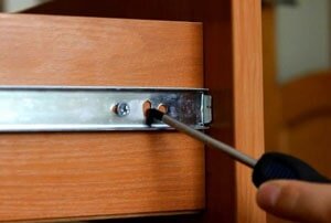 Ремонт кухонных ящиков в Москве