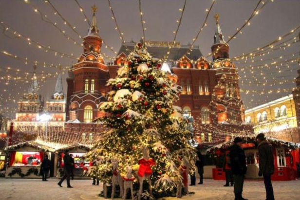 Приветствую тебя, дорогой читатель!
Осень. Конец Ноября. Но новогоднее настроение начинает постигать каждого из нас, ведь уже через месяц – Новый год.-3