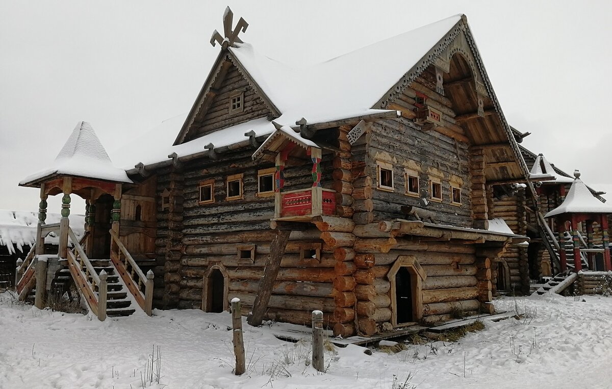 Где снимали богатыря. Киногородок в Химках последний богатырь. Киногородок последний богатырь. Заброшенный Киногородок сказки.