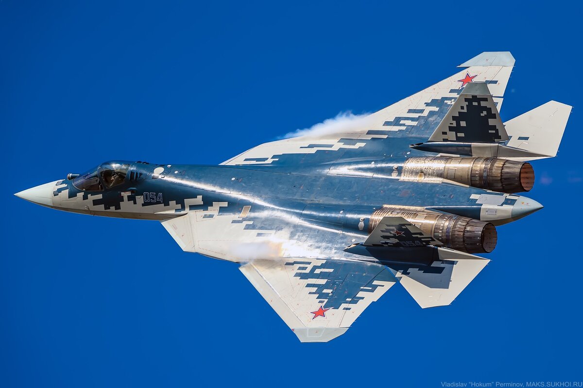 Леонков о противостоянии F-35 и Су-57: американцы пошли по ложному пути