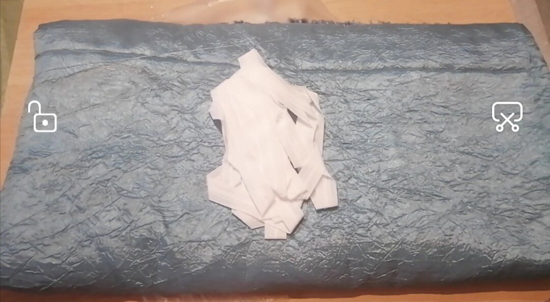 Расчёт расхода ткани: Длина карниза*2-2.5. Столько же потребуется шторной ленты