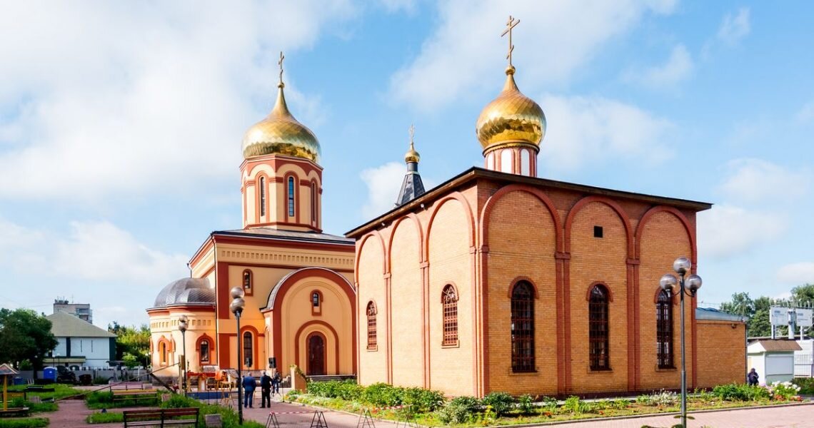 та самая церковь
