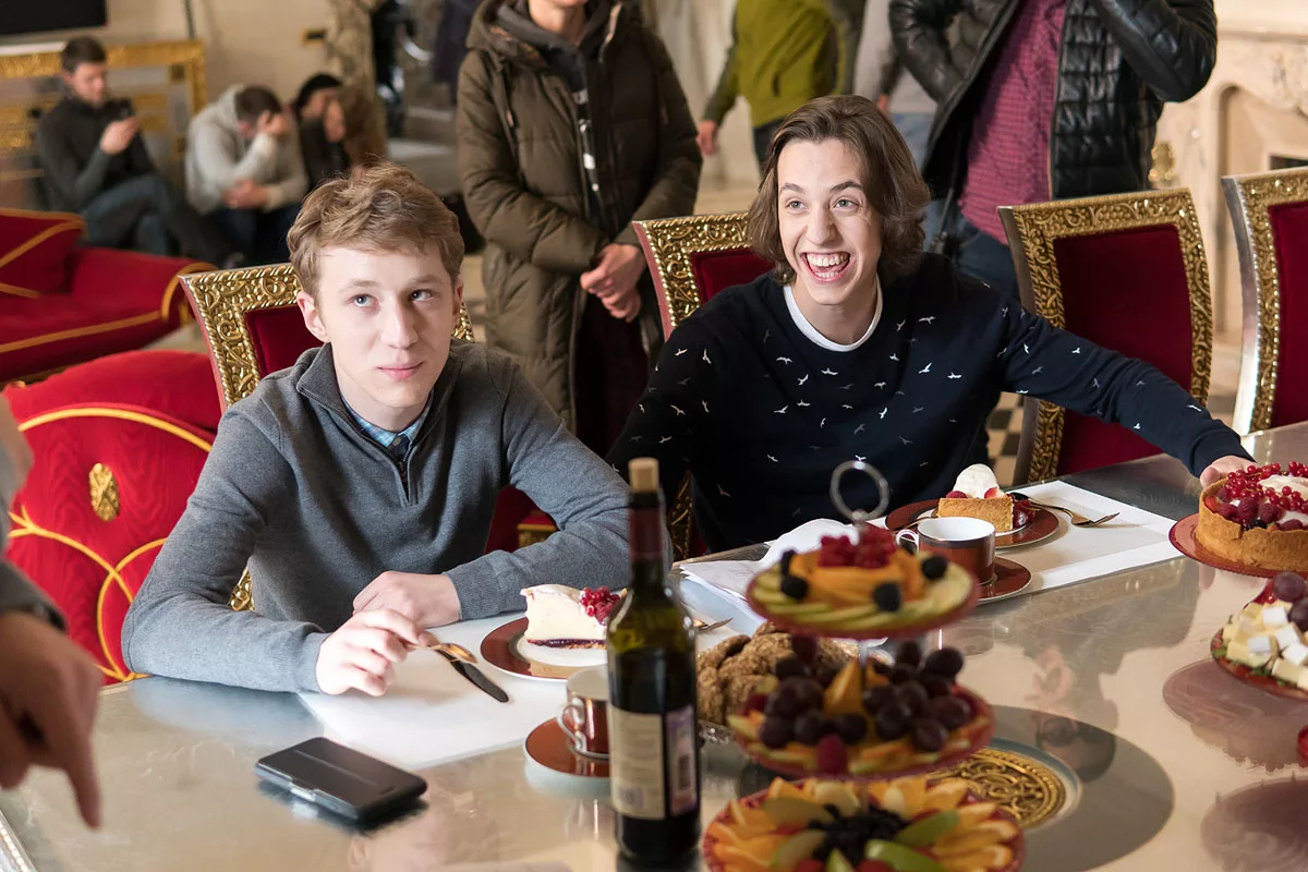 Когда выйдет 2 2022. Ивановы-Ивановы сериал. Сериал Ивановы Ивановв. Ивановы-Ивановы сериал кадры. Режиссер Ивановы Ивановы
