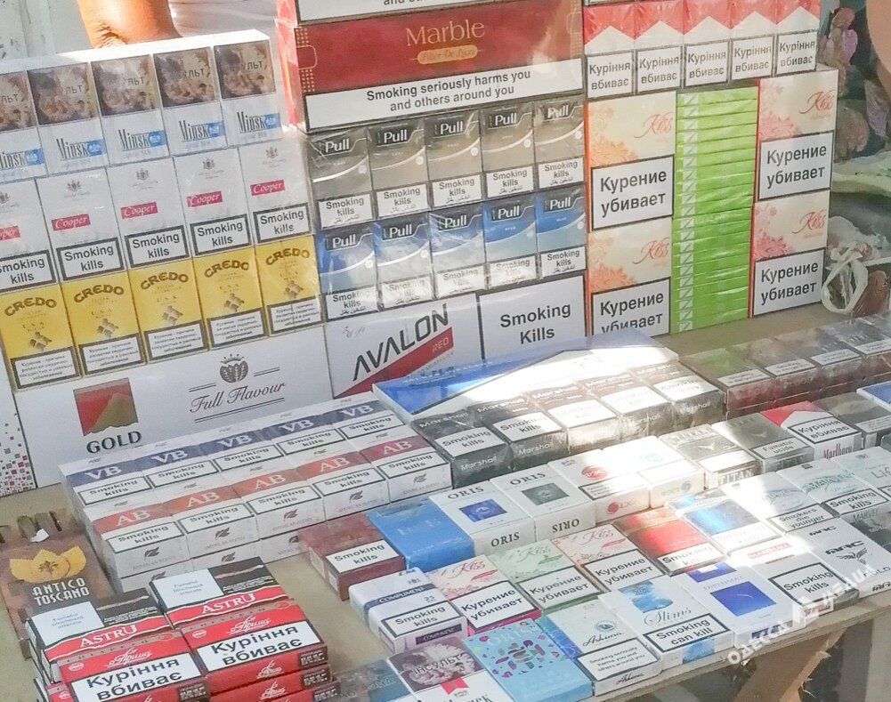 Сигареты продающиеся на рынке