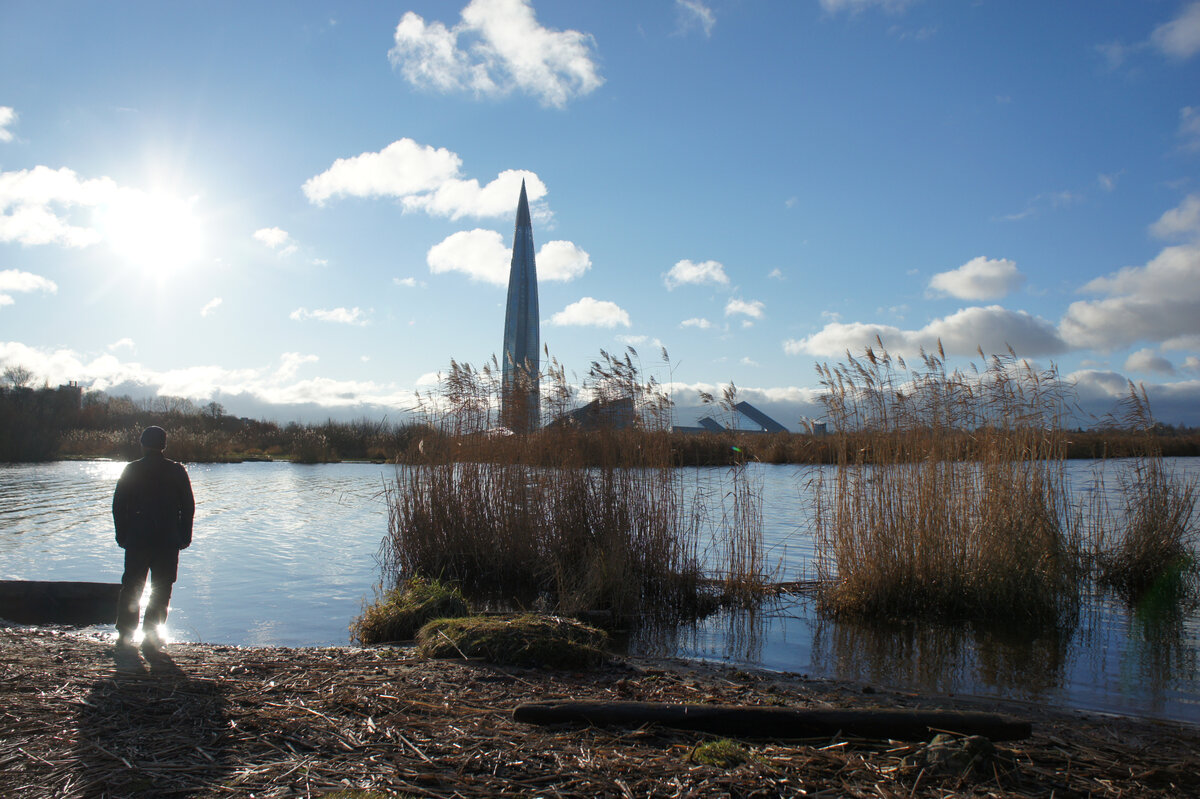 Тропа расположена в Приморском районе, ближайшая станция метро — Беговая. Фотографии автора >>
