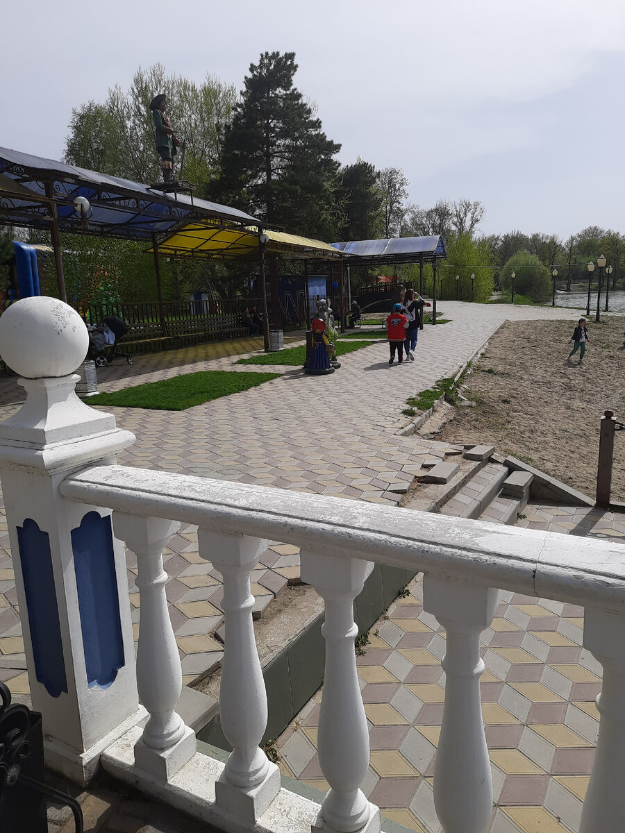 Черкесск. Парк "Зеленый остров"