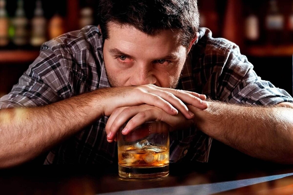 Почему я долго не мог бросить пить: основные ошибки алкоголика