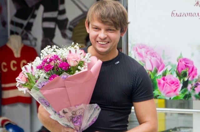    Чем сейчас занимается олимпийский чемпион Игорь Лукашин?