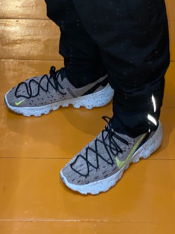 Кроссовки Nike Space Hippie 04