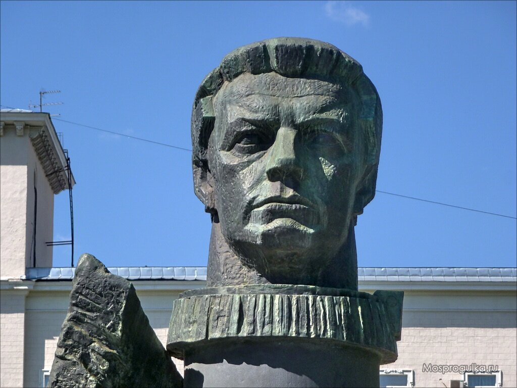 Лицо Волкова