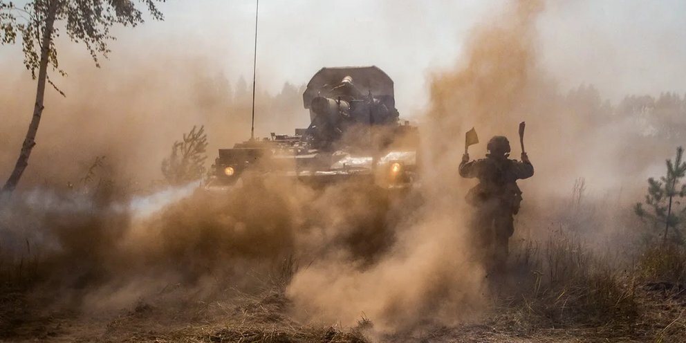 выезд на позиции военной техники.  прибывшей.  фото: картинки  яндекса.