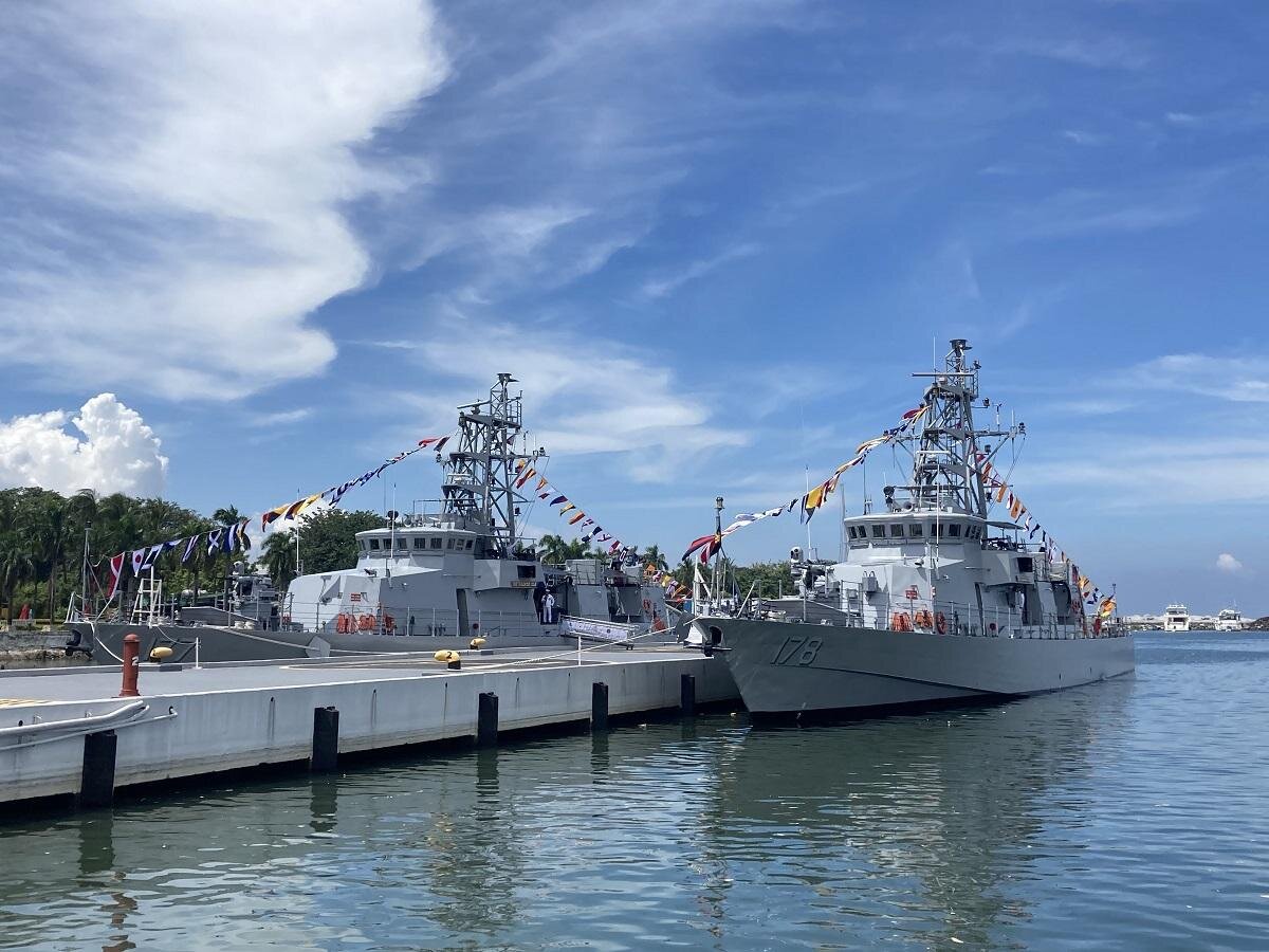 ВМС Филиппин. Патрульные корабли Бразилии. Cyclone-class Patrol ship. Azteca-class Patrol Vessel.