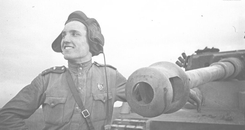 Фотографий моего прадеда не сохранилось.. Но для визуализации взял из Яндекс.картинок