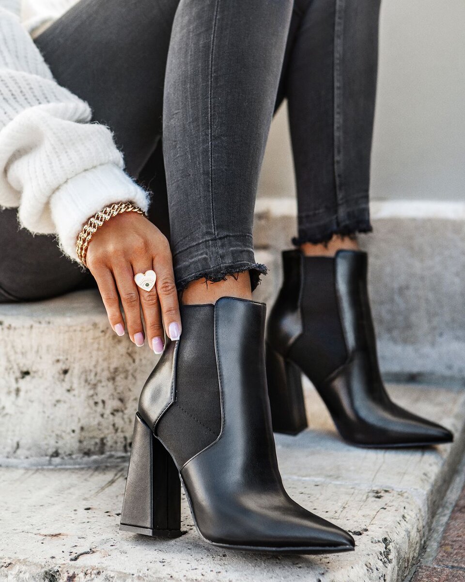 lviewer.com/deezeeshoes 