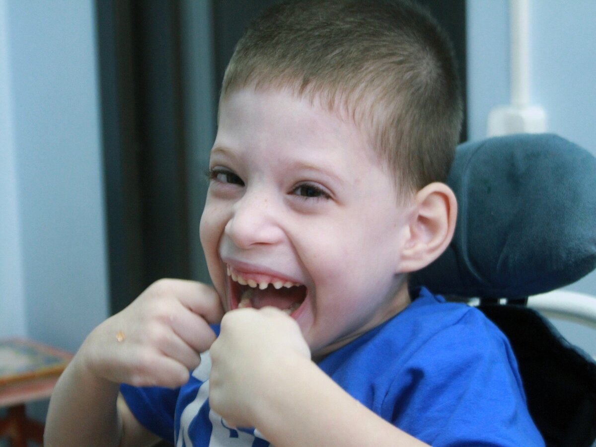 Сквозь spina bifida и ДЦП. Берс Тутаев