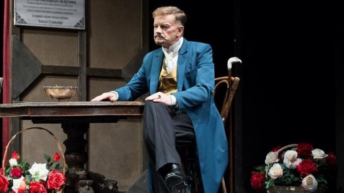 Сергей Кудрявцев на театральной сцене (teatral-online.ru)