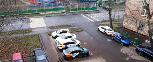 Иногда каршеринг занимает значительное количество паркомест...