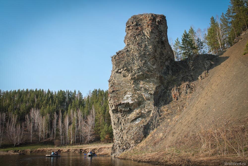 Каменный столб (или Смолинский камень, Чёртов палец)